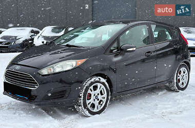 Хэтчбек Ford Fiesta 2016 в Львове