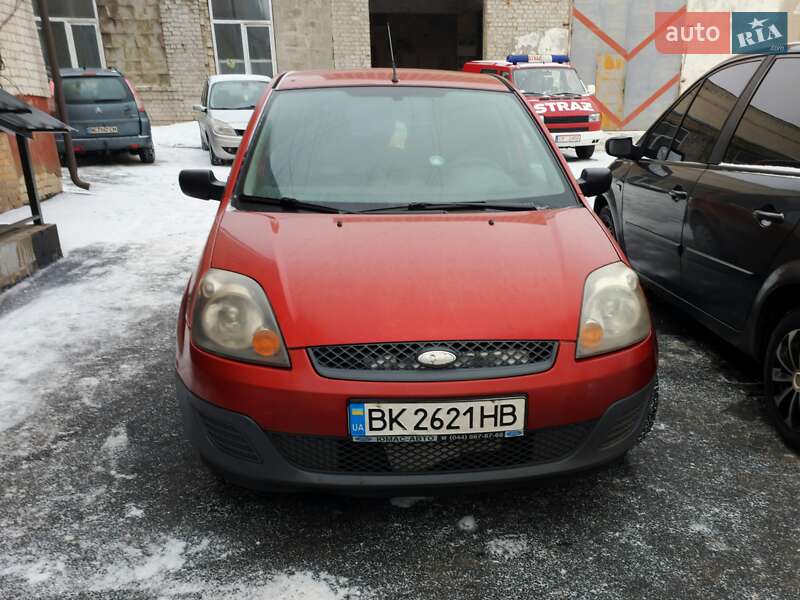 Хетчбек Ford Fiesta 2007 в Рівному