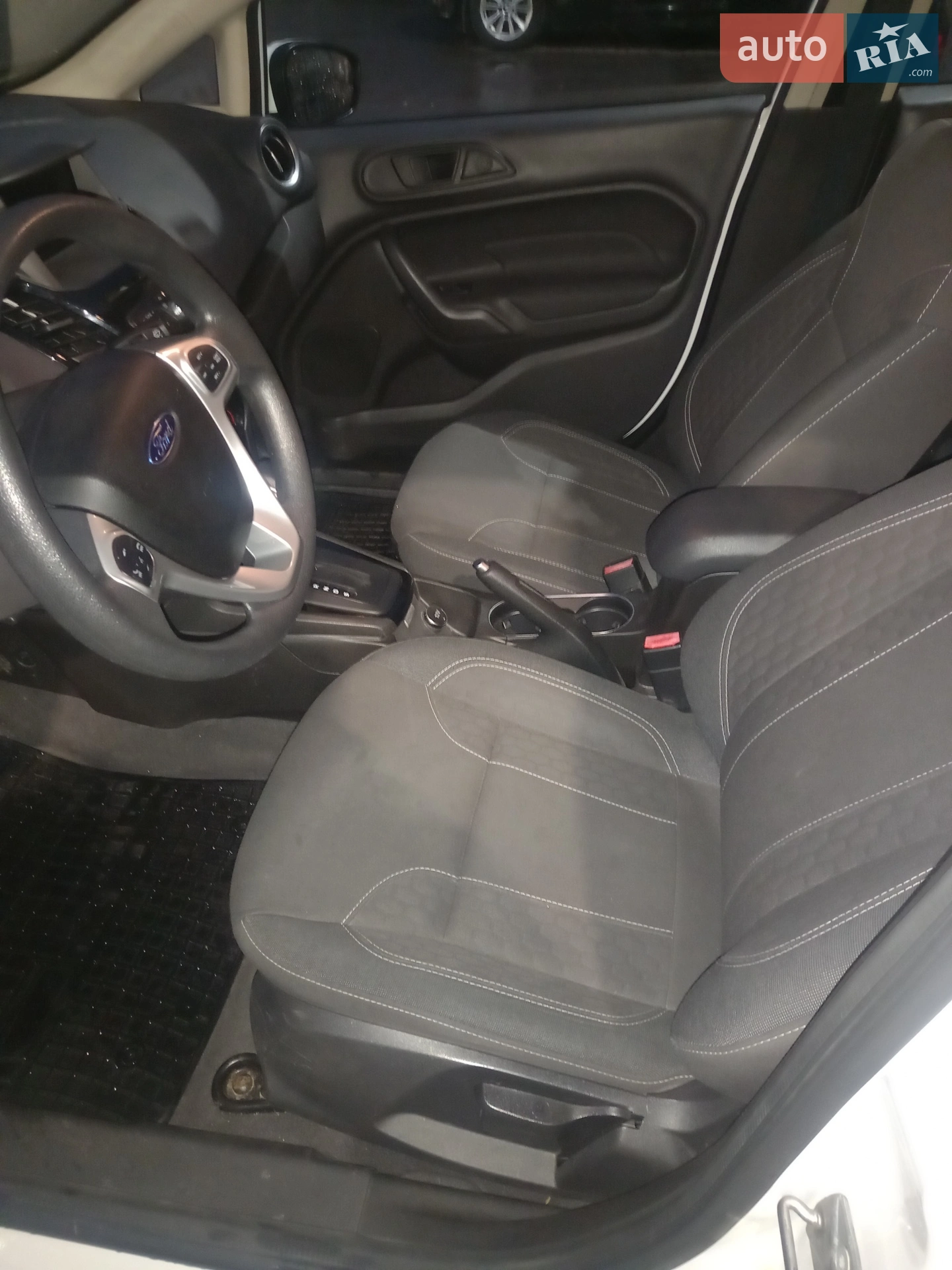 2019 Ford Fiesta - мініатюра 17