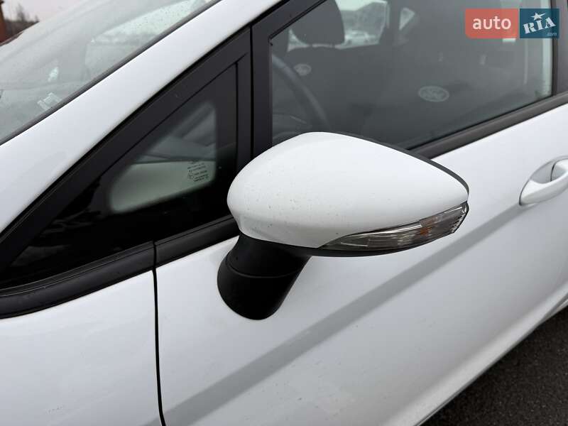 Хетчбек Ford Fiesta 2011 в Ужгороді фото 15 Хетчбек Ford Fiesta 2011 в Ужгороді