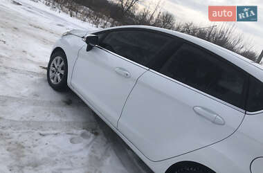 Хэтчбек Ford Fiesta 2009 в Новоднестровске