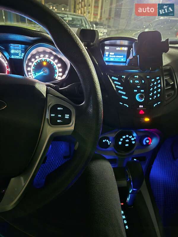 Хэтчбек Ford Fiesta 2018 в Ивано-Франковске