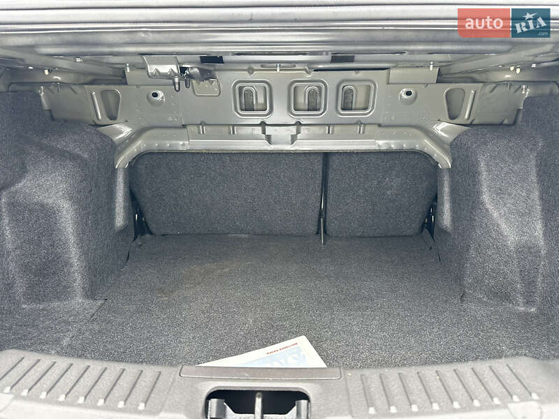 Седан Ford Fiesta 2018 в Виннице фото 39 Седан Ford Fiesta 2018 в Виннице