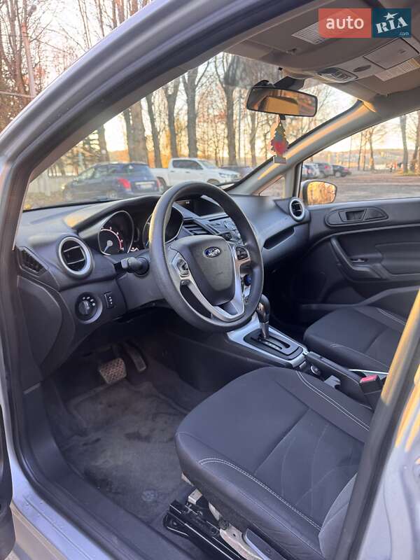 Седан Ford Fiesta 2018 в Тернополе фото 10 Седан Ford Fiesta 2018 в Тернополе