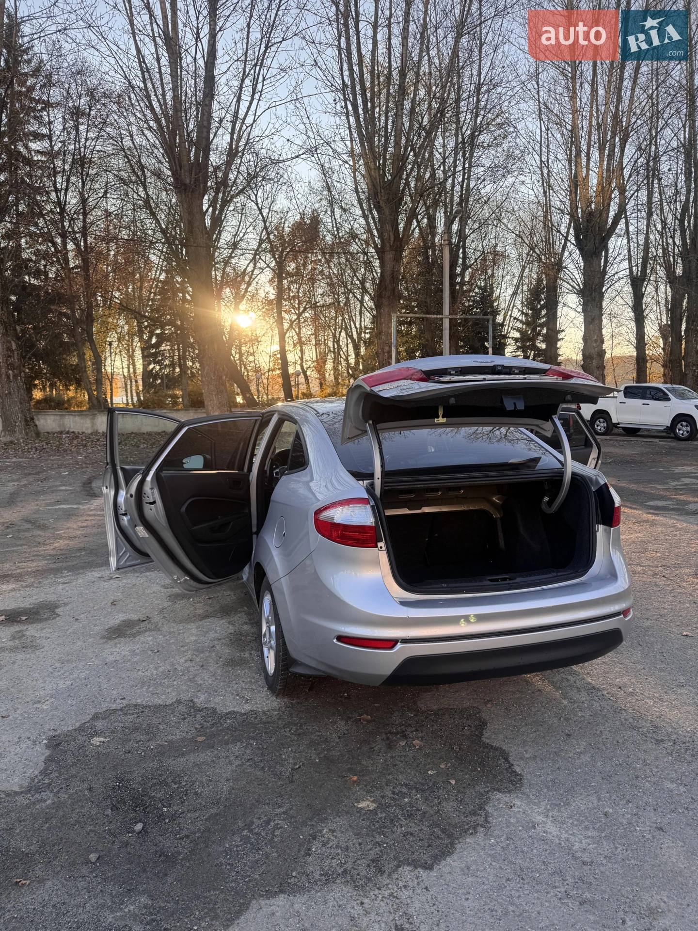 2018 Ford Fiesta - мініатюра 17