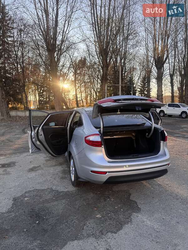 Седан Ford Fiesta 2018 в Тернополе фото 17 Седан Ford Fiesta 2018 в Тернополе