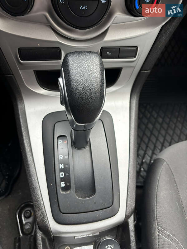 Хэтчбек Ford Fiesta 2014 в Николаеве фото 25 Хэтчбек Ford Fiesta 2014 в Николаеве