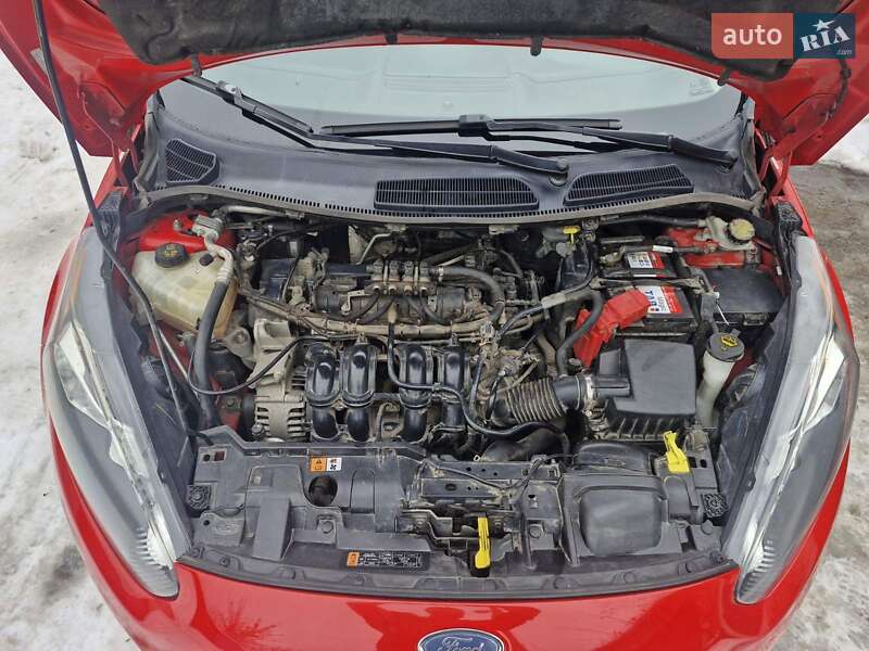 Седан Ford Fiesta 2015 в Белой Церкви