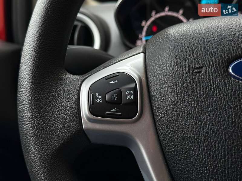 Хетчбек Ford Fiesta 2019 в Миколаєві фото 15 Хетчбек Ford Fiesta 2019 в Миколаєві