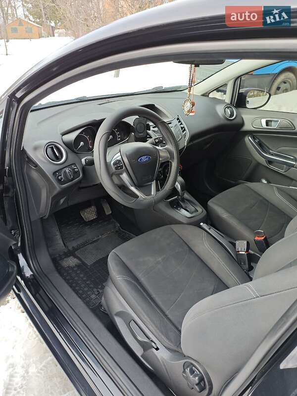 Хэтчбек Ford Fiesta 2014 в Виннице фото 7 Хэтчбек Ford Fiesta 2014 в Виннице