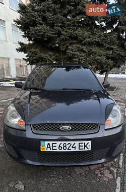Хэтчбек Ford Fiesta 2007 в Днепре