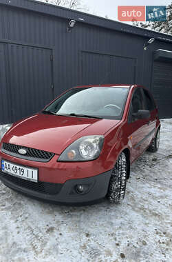 Хэтчбек Ford Fiesta 2006 в Киеве
