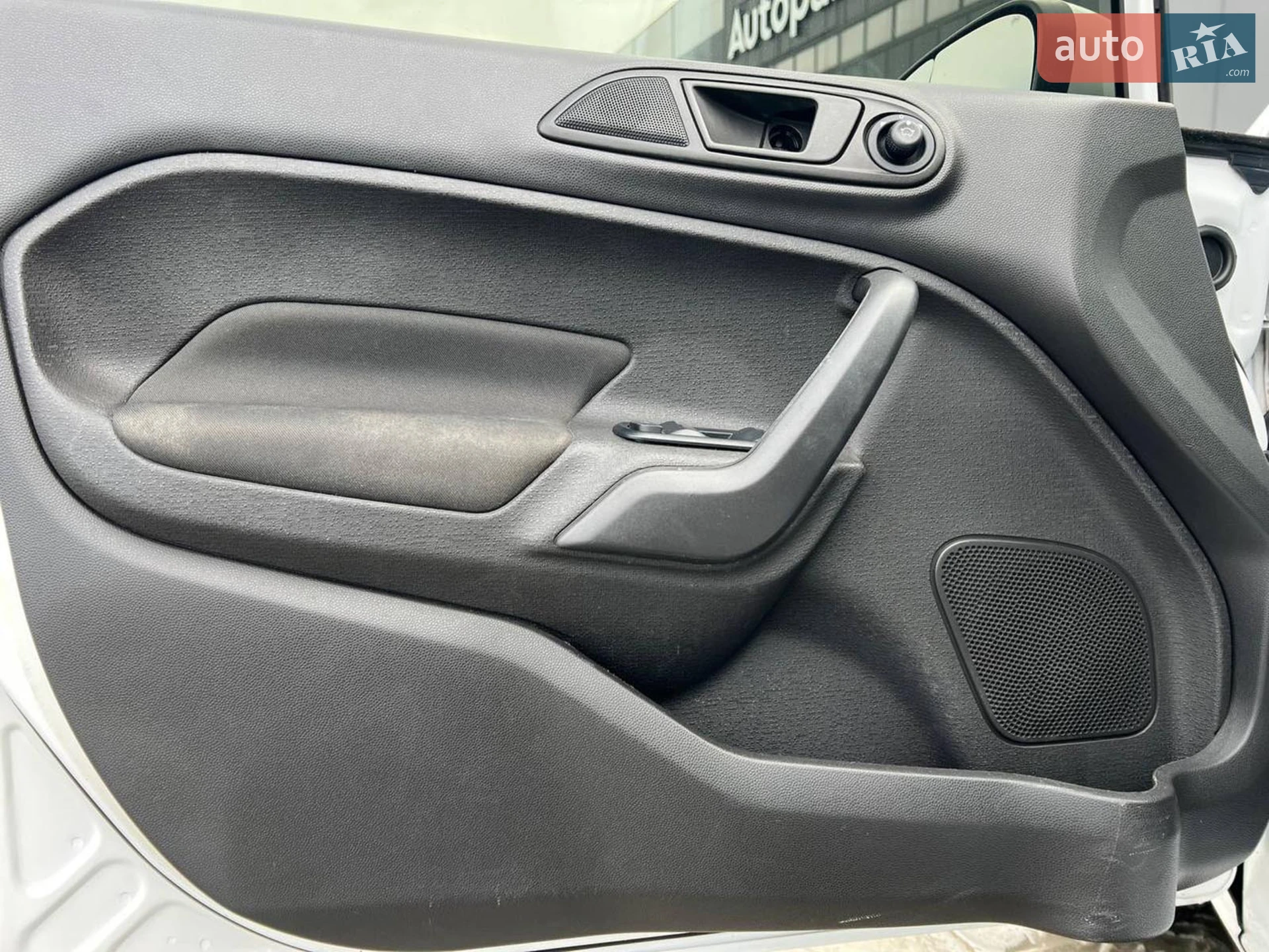 2018 Ford Fiesta - мініатюра 15
