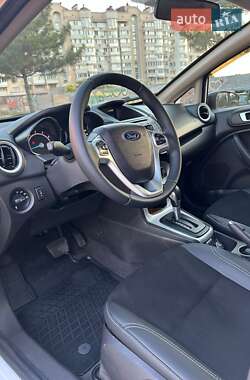 Хэтчбек Ford Fiesta 2015 в Николаеве