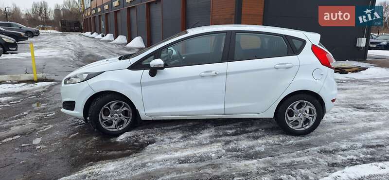 Хэтчбек Ford Fiesta 2012 в Киеве