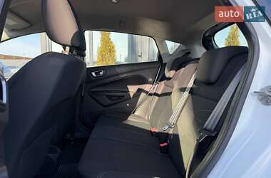 Хэтчбек Ford Fiesta 2014 в Львове