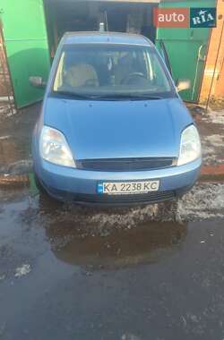 Хэтчбек Ford Fiesta 2003 в Кропивницком