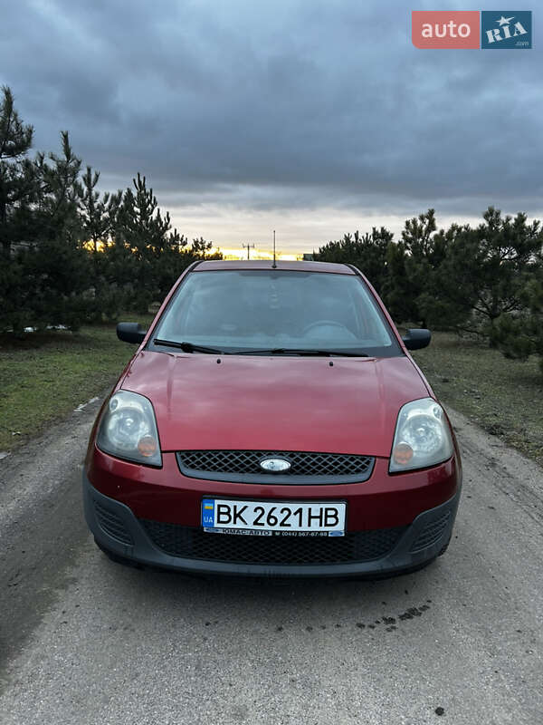Хэтчбек Ford Fiesta 2007 в Одессе