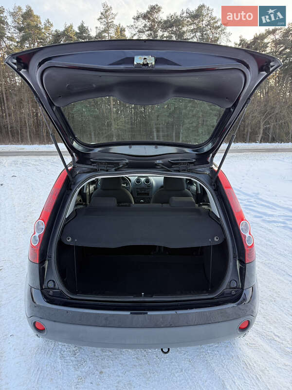 Хетчбек Ford Fiesta 2006 в Луцьку фото 13 Хетчбек Ford Fiesta 2006 в Луцьку