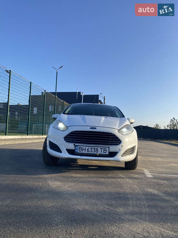 Хетчбек Ford Fiesta 2013 в Одесі