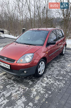 Хэтчбек Ford Fiesta 2008 в Бобрке