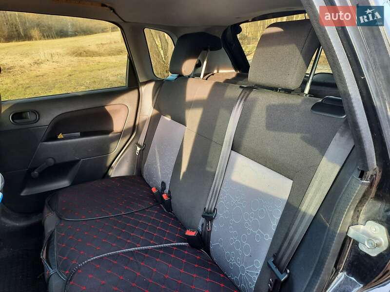 Хетчбек Ford Fiesta 2008 в Дніпрі