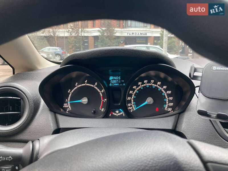 Седан Ford Fiesta 2018 в Києві