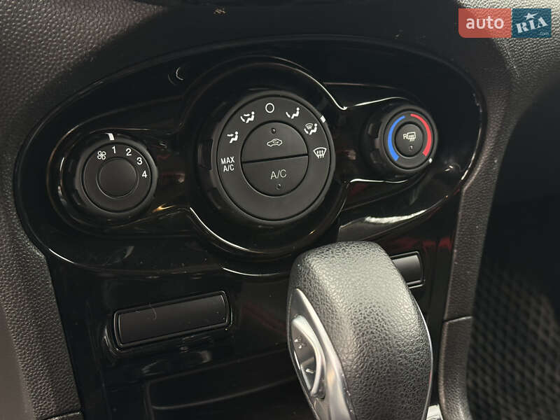 Хэтчбек Ford Fiesta 2019 в Николаеве фото 23 Хэтчбек Ford Fiesta 2019 в Николаеве