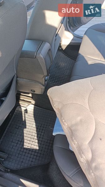 Хэтчбек Ford Fiesta 2013 в Ровно