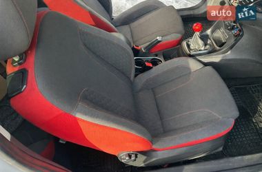 Хэтчбек Ford Fiesta 2013 в Киеве