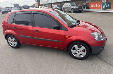 Хетчбек Ford Fiesta 2008 в Києві