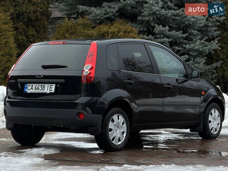 Хетчбек Ford Fiesta 2007 в Прилуках