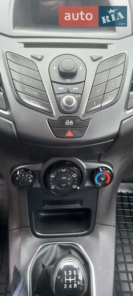 Хэтчбек Ford Fiesta 2013 в Днепре