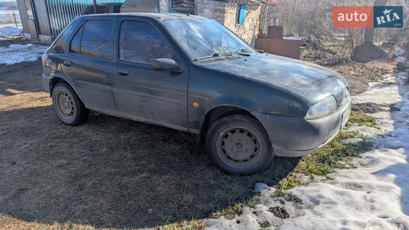 Хэтчбек Ford Fiesta 1997 в Ладыжине