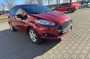 Хэтчбек Ford Fiesta 2014 в Киеве