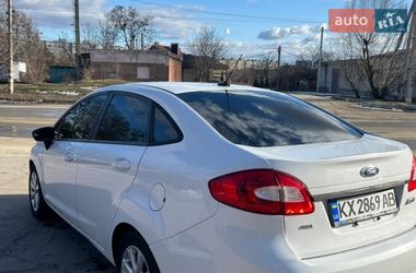 Седан Ford Fiesta 2012 в Харькове