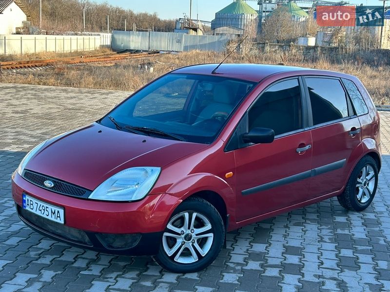 Хэтчбек Ford Fiesta 2006 в Вапнярке