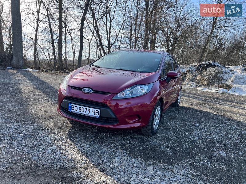Хэтчбек Ford Fiesta 2011 в Тернополе
