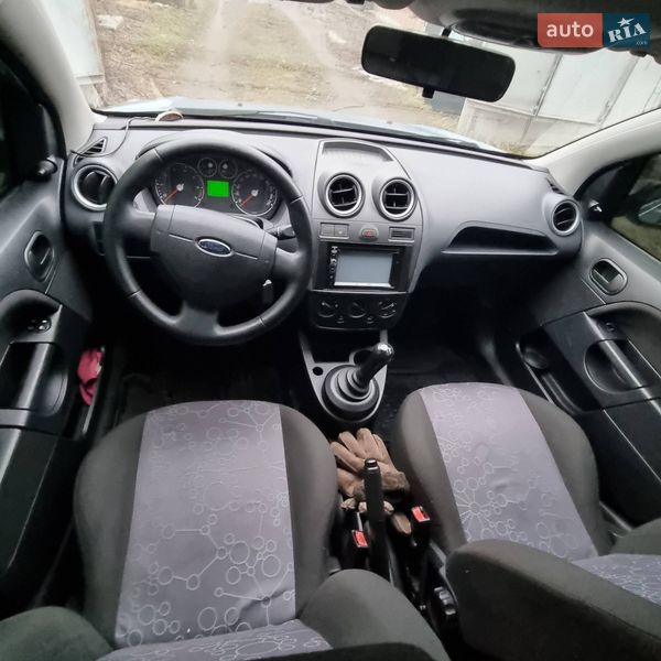 Хетчбек Ford Fiesta 2005 в Одесі