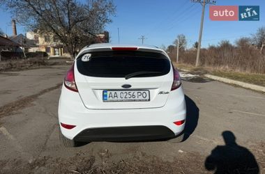 Хэтчбек Ford Fiesta 2017 в Смеле