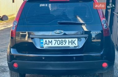 Хэтчбек Ford Fiesta 2006 в Житомире