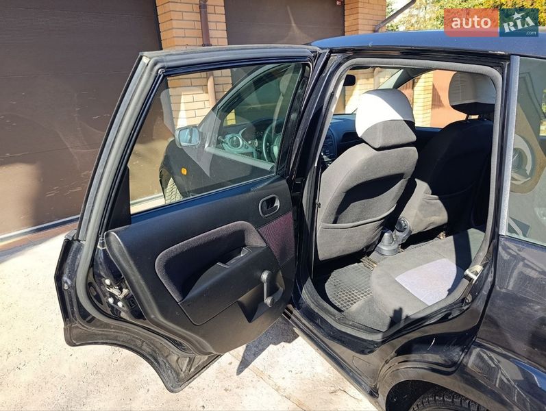 Хетчбек Ford Fiesta 2008 в Києві