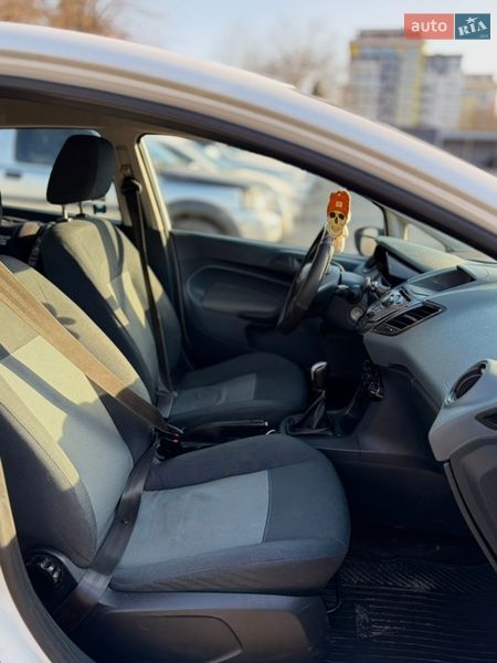 Хэтчбек Ford Fiesta 2009 в Тернополе