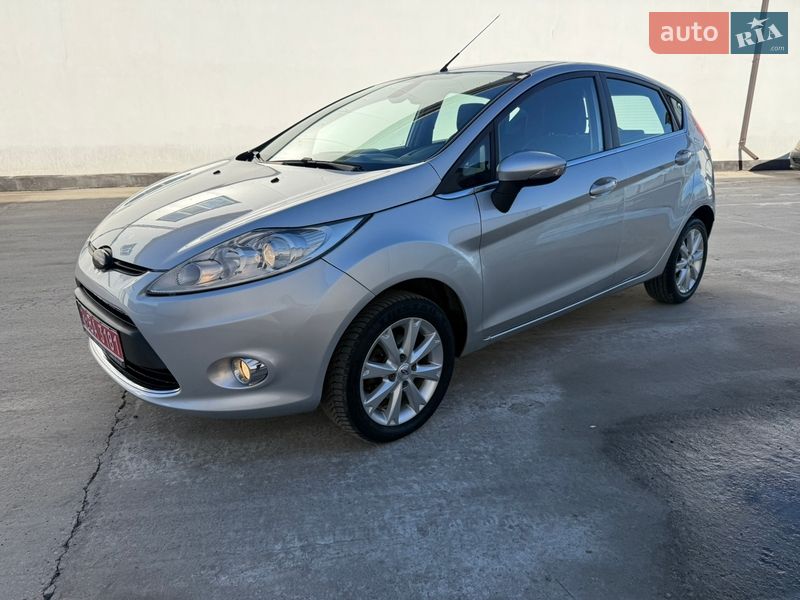Хетчбек Ford Fiesta 2010 в Вінниці