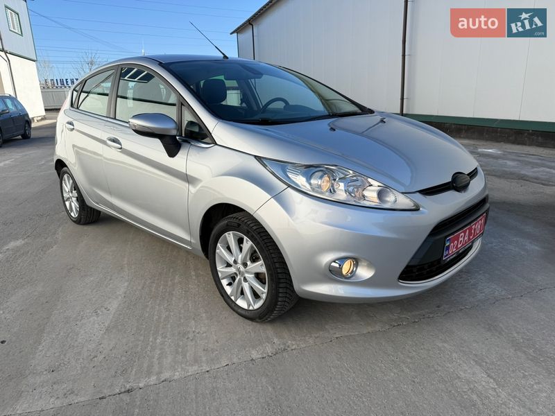 Хетчбек Ford Fiesta 2010 в Вінниці