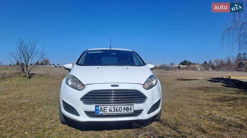 Хетчбек Ford Fiesta 2013 в Нікополі