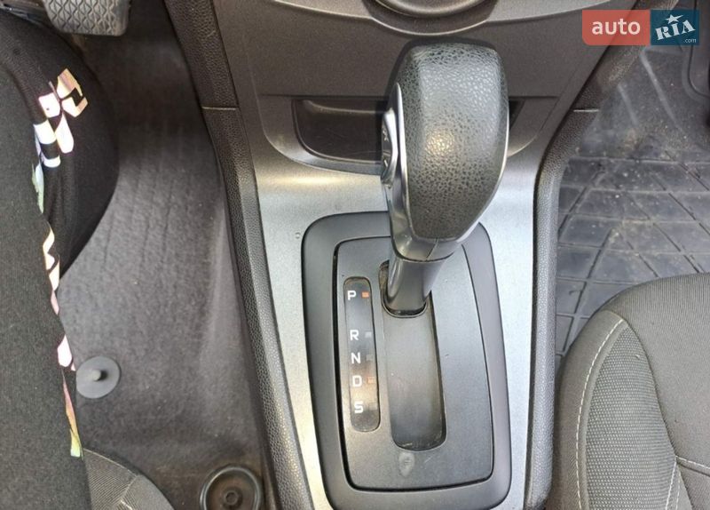 Седан Ford Fiesta 2017 в Києві