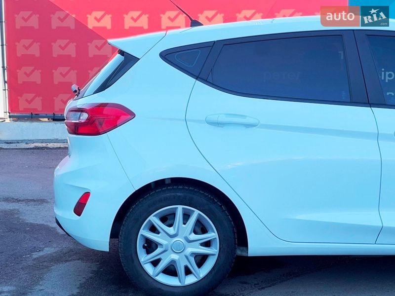 Хэтчбек Ford Fiesta 2018 в Киеве