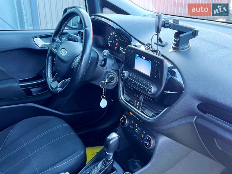 Хэтчбек Ford Fiesta 2018 в Киеве