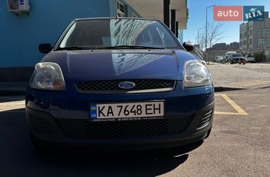 Хэтчбек Ford Fiesta 2007 в Киеве